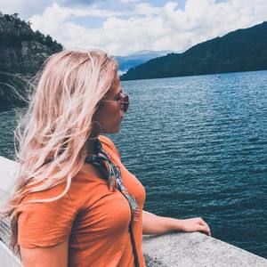 Meet your Posher, Paige